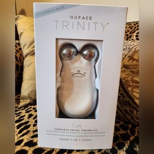 NuFACE Trinity Complete Facial Toning Kit